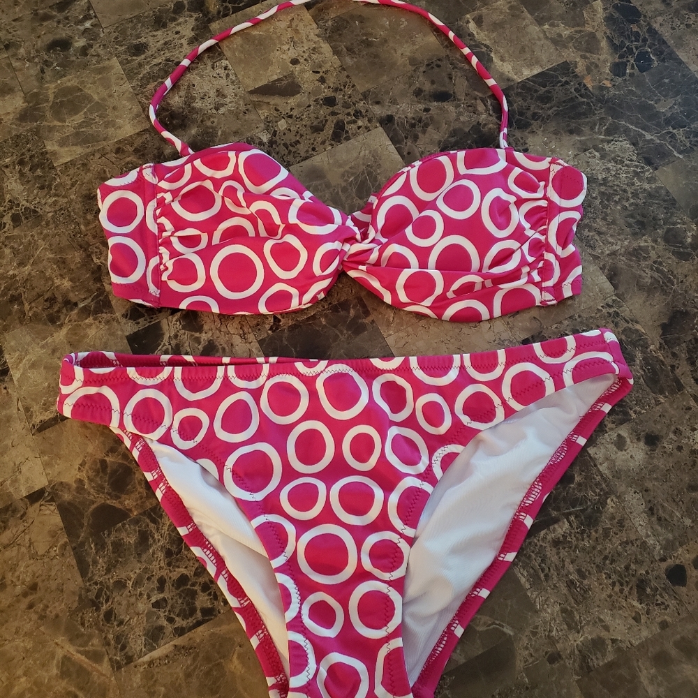 Victoria secret bikini set new with no tags